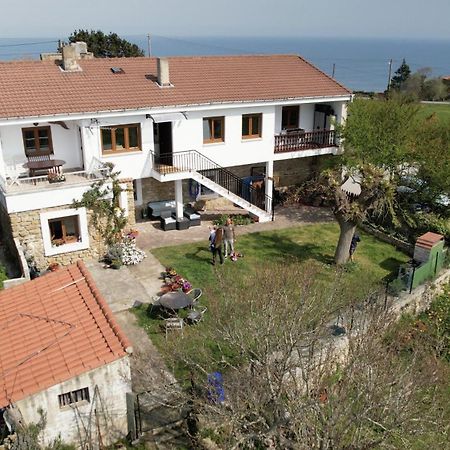 Surf House Sanvi Bed and Breakfast San Vicente De La Barquera Eksteriør billede