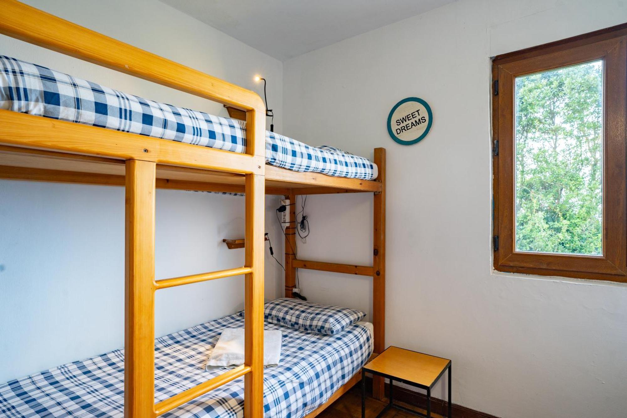 Surf House Sanvi Bed and Breakfast San Vicente De La Barquera Eksteriør billede